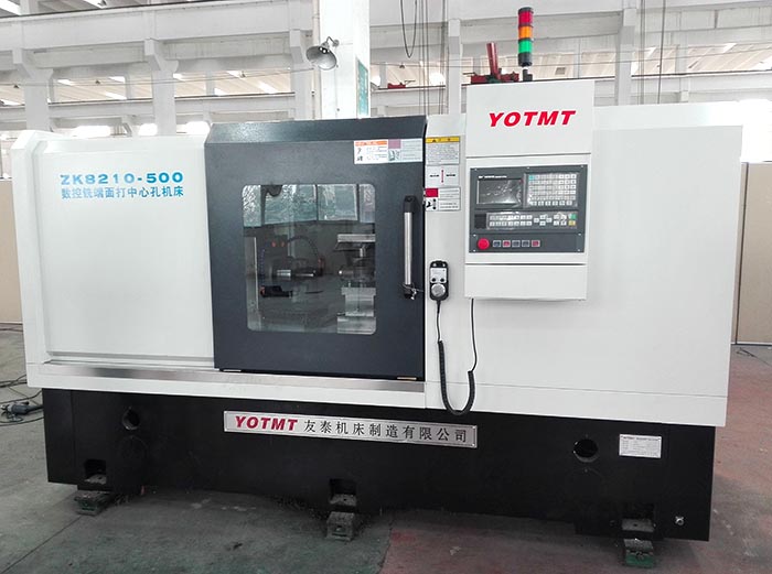 電(dian)動三輪(lun)車後橋(qiáo)數控專(zhuān)用機床(chuáng)正面圖(tu)