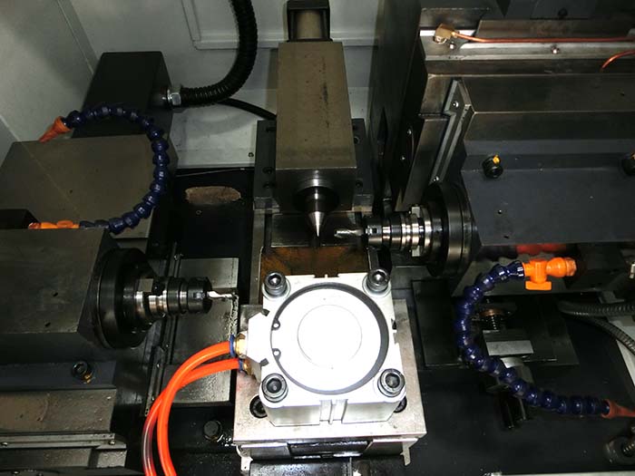 ZY-50數控(kong)銑鑽攻專用機床(chuáng)内部圖